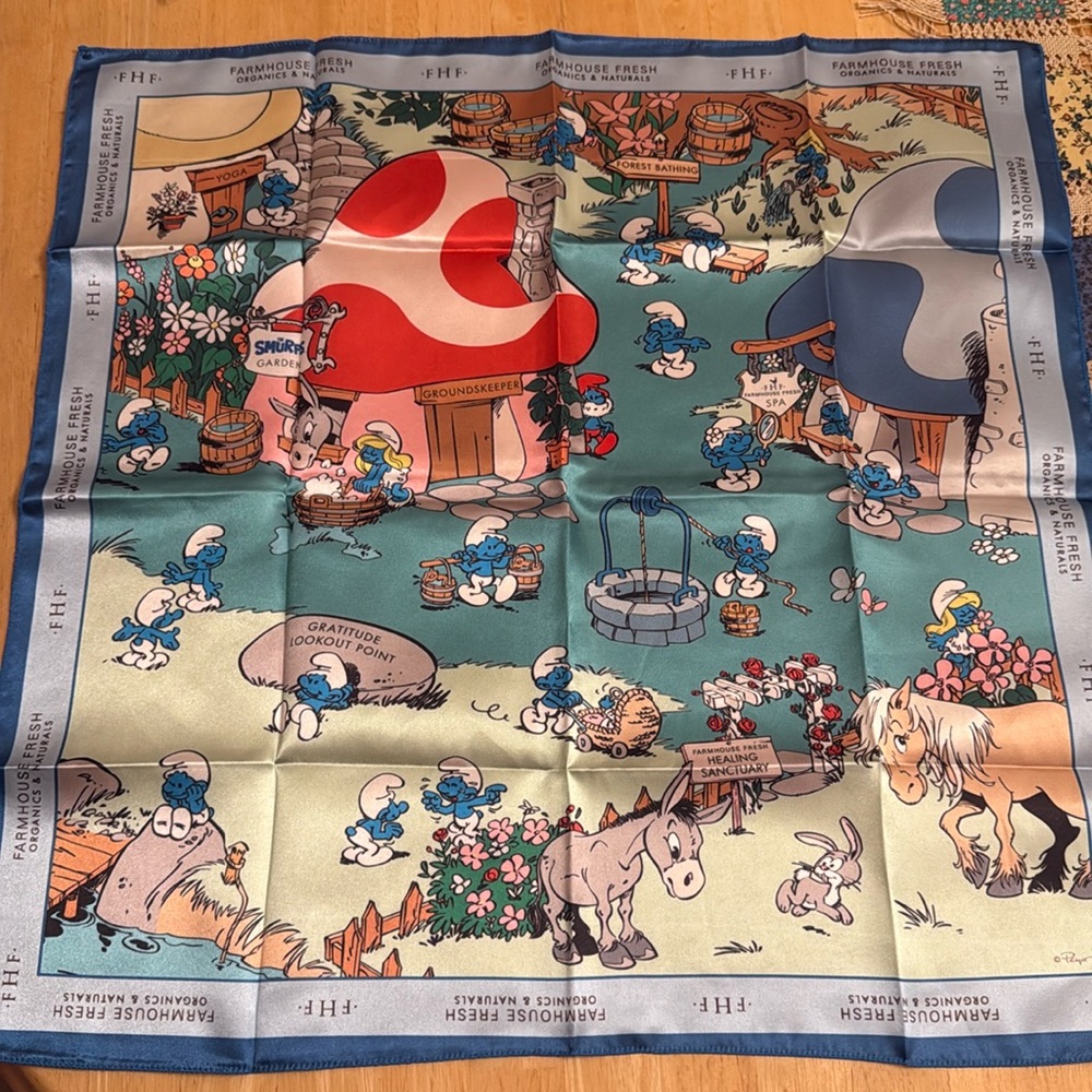 Smurfs scarf